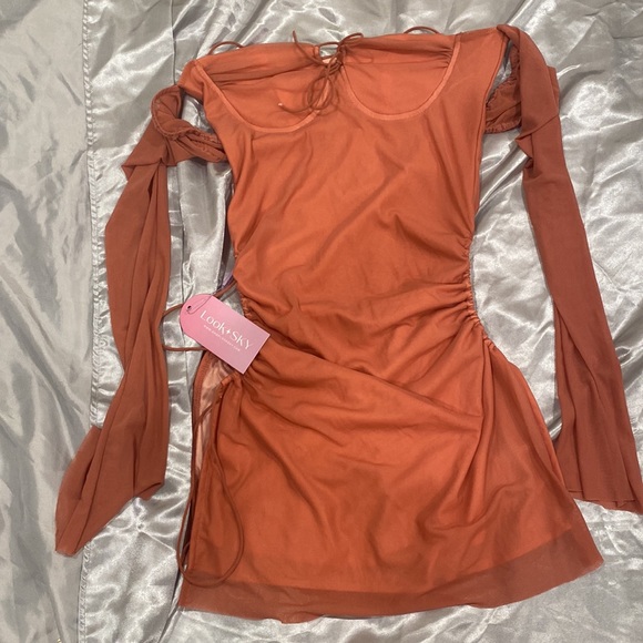 🩷🤎 BOGO House of CB Baby Halter Dress in Mauve + Brown 🤎🩷 - Picture 4 of 5